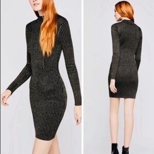 Elegant Black and Gold Ribbed Knit Dress